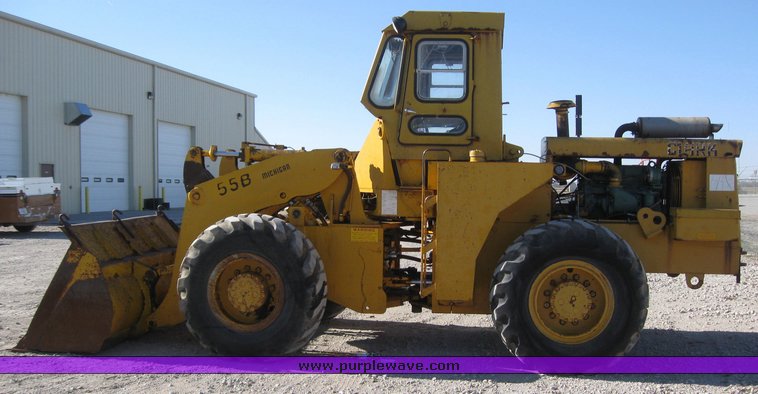 image for item 6595 Clark Michigan 55B rubber tired wheel loader