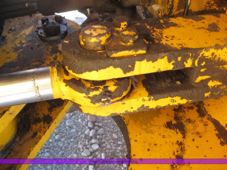 image for item 6595 Clark Michigan 55B rubber tired wheel loader