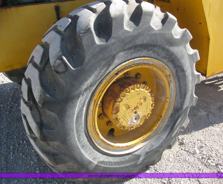 image for item 6595 Clark Michigan 55B rubber tired wheel loader