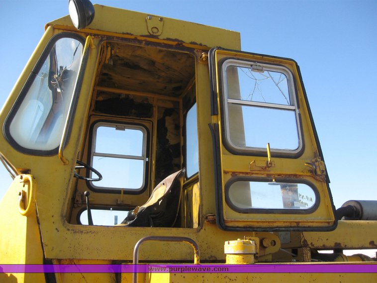 image for item 6595 Clark Michigan 55B rubber tired wheel loader