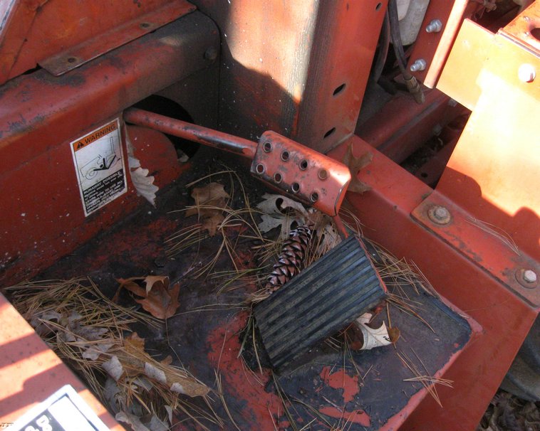 image for item 6612 1997 Ditch Witch 3610 wheeled trencher
