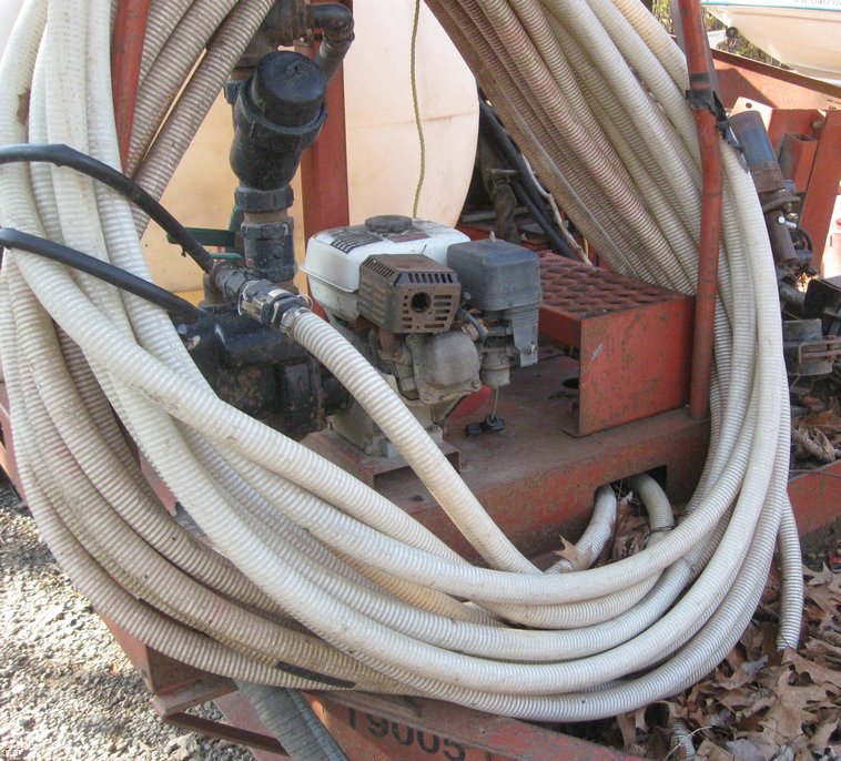 image for item 6613 1997 Ditch Witch JT-920 directional drill with trailer