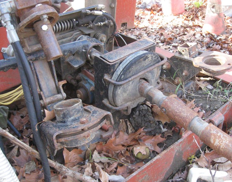 image for item 6613 1997 Ditch Witch JT-920 directional drill with trailer