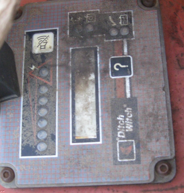 image for item 6613 1997 Ditch Witch JT-920 directional drill with trailer