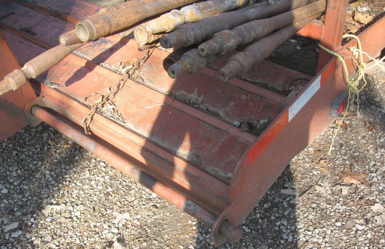 image for item 6613 1997 Ditch Witch JT-920 directional drill with trailer