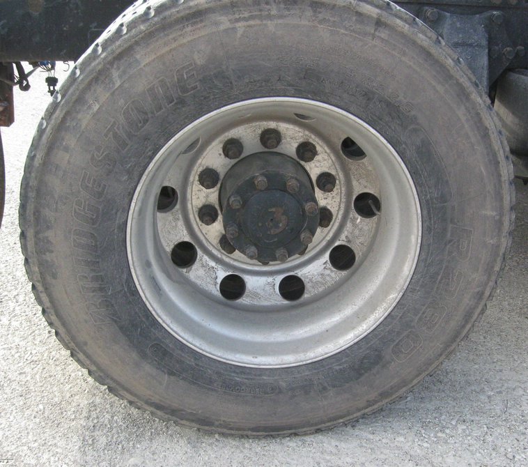 image for item 6658 2006 Western Star semi truck