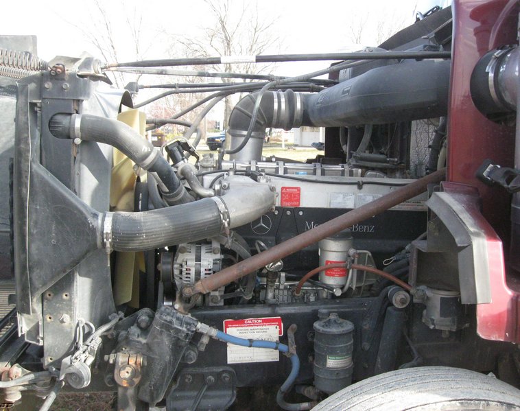 image for item 6658 2006 Western Star semi truck