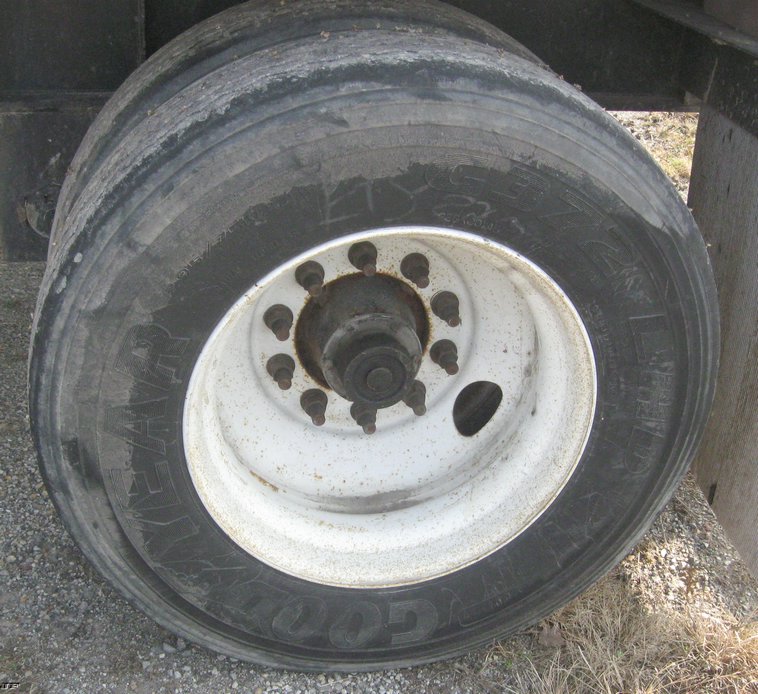 image for item 6660 2001 Transcraft 53'L x 102