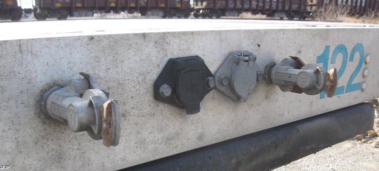 image for item 6660 2001 Transcraft 53'L x 102