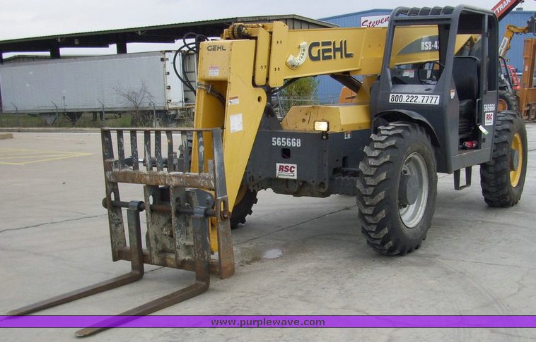image for item 5010 2005 Gehl RS8-42 telehandler