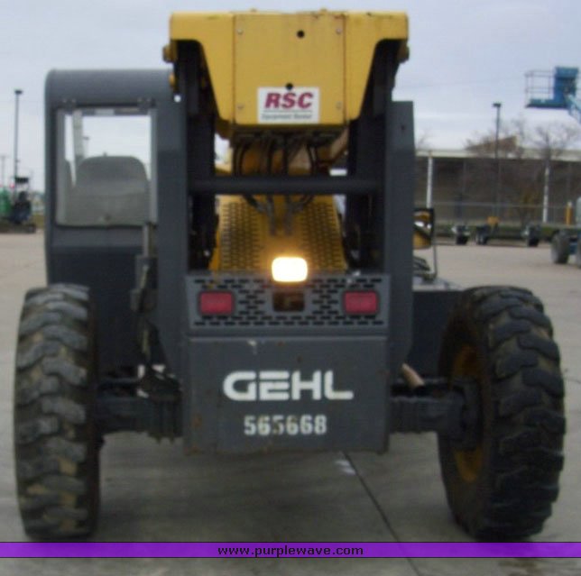 image for item 5010 2005 Gehl RS8-42 telehandler