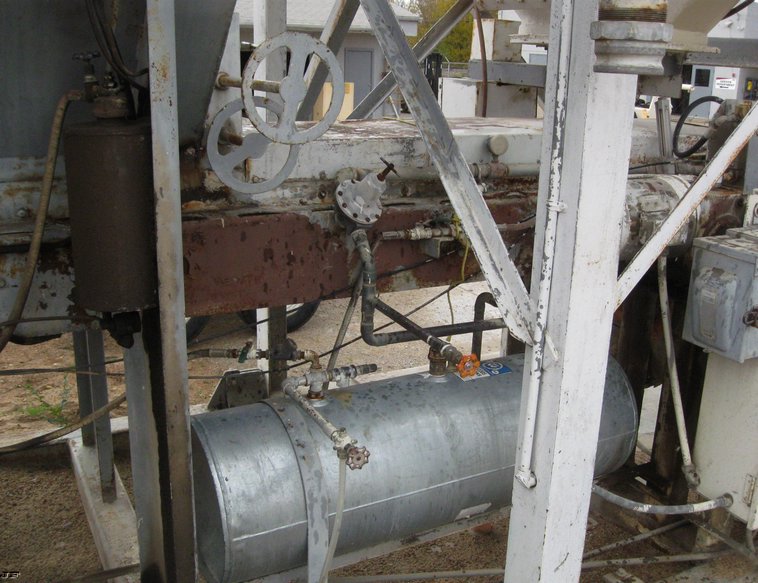 image for item 5952 1983 Cemen-tech CMS-100 cement dispenser