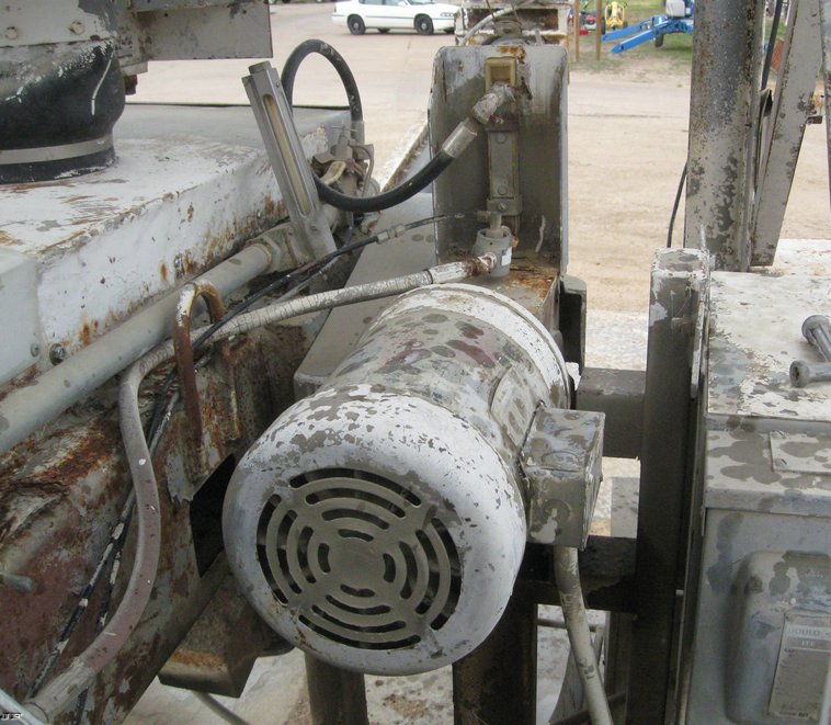 image for item 5952 1983 Cemen-tech CMS-100 cement dispenser