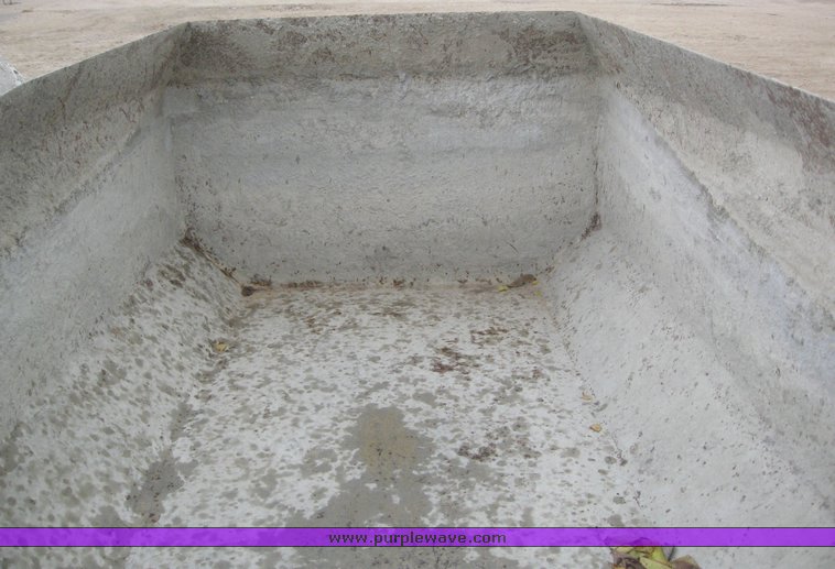 image for item 5953 2000 Trailer Haul cement dump trailer