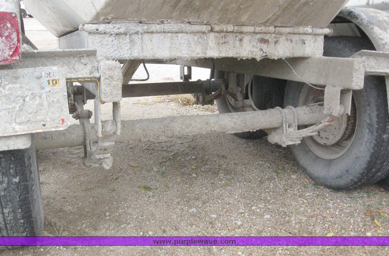 image for item 5954 2000 Trailer Haul cement dump trailer