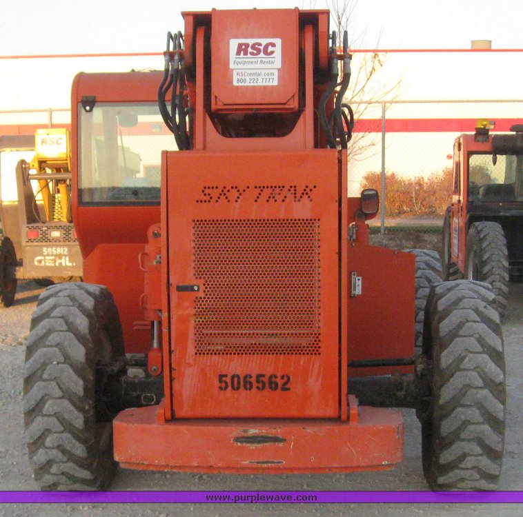 image for item 6596 2004 SkyTrack 6042 telehandler