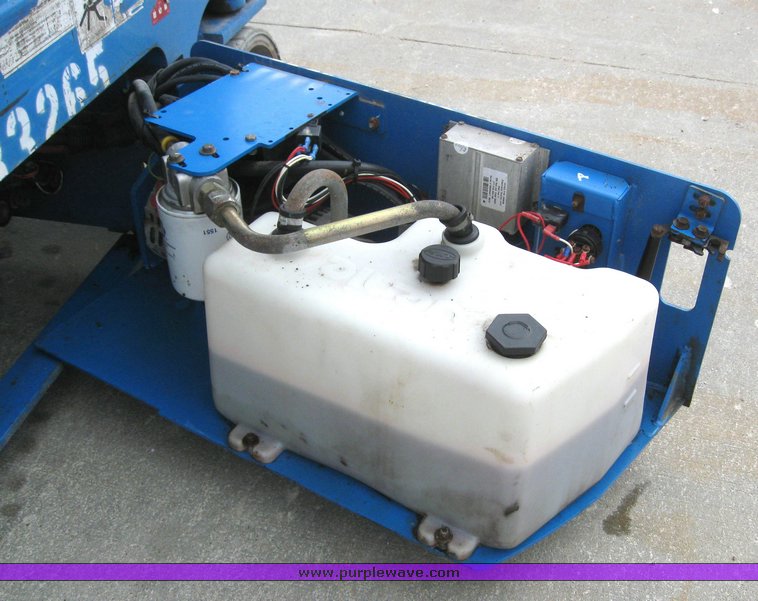 image for item 6597 2005 Genie GS-1930 scissor lift