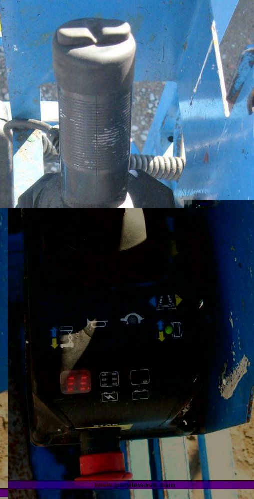 image for item 6614 2005 Genie GS-1930 scissor lift