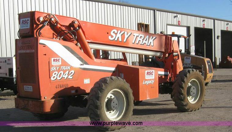 image for item 6620 2003 SkyTrack 8042 telehandler