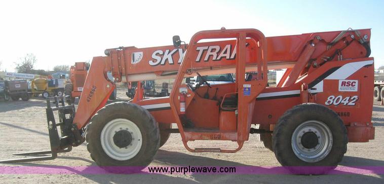 image for item 6620 2003 SkyTrack 8042 telehandler