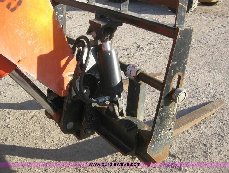 image for item 6620 2003 SkyTrack 8042 telehandler