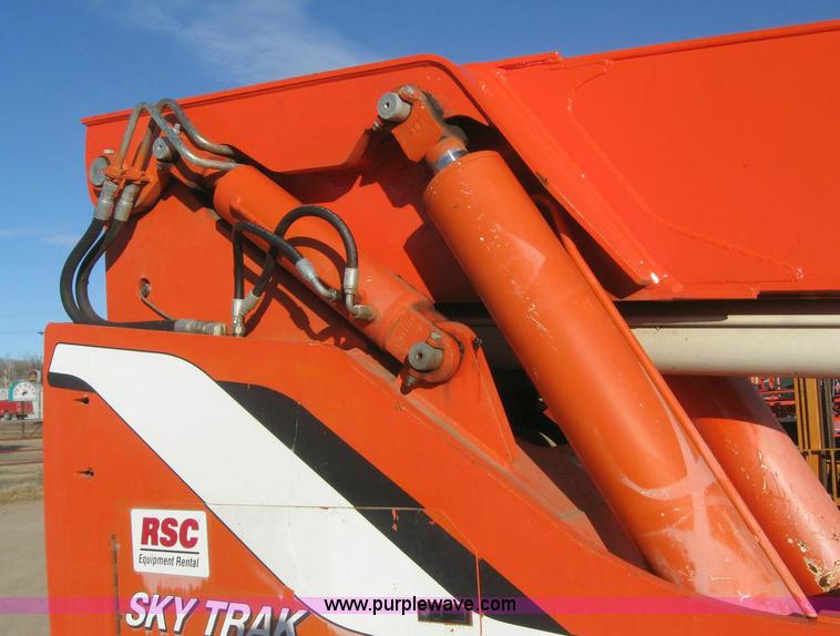 image for item 6620 2003 SkyTrack 8042 telehandler