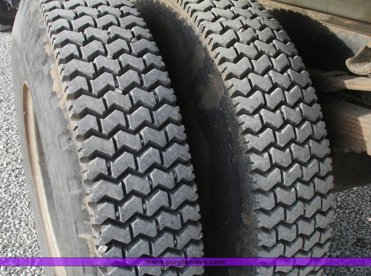 image for item 1100 1981 Chevrolet C70 feed delivery truck