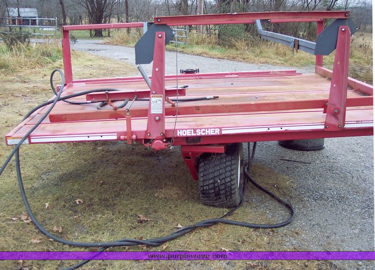 image for item 1151 Hoelscher 10 bale accumulator