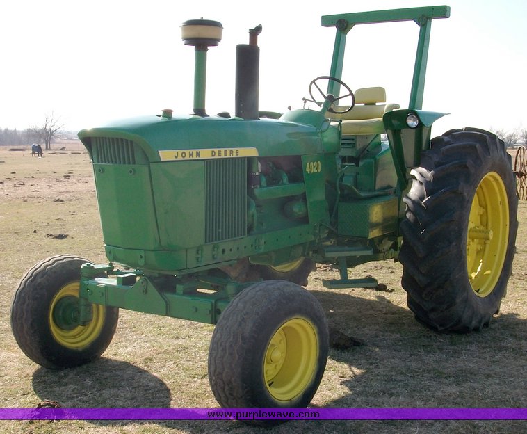 image for item 1300 1969 John Deere 4020 tractor