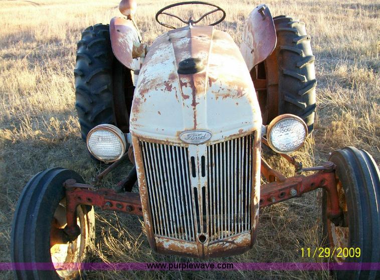 image for item 1500 1948 Ford 8N tractor