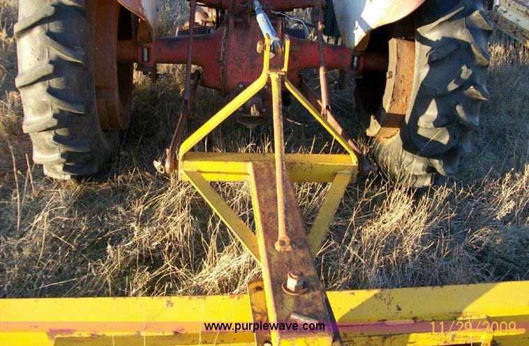 image for item 1500 1948 Ford 8N tractor