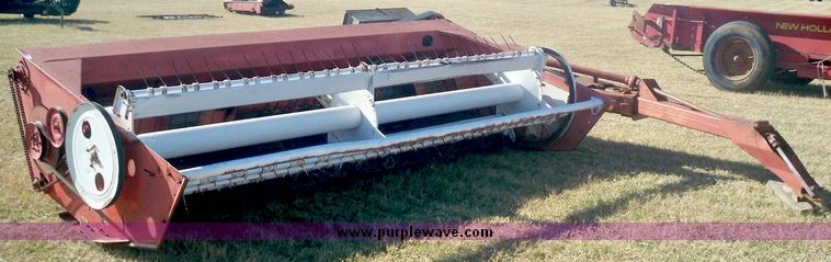 image for item 3047 Hesston P712 swather
