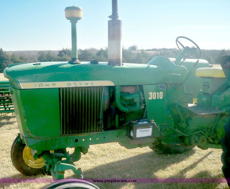 image for item 3054 John Deere 3010 tractor