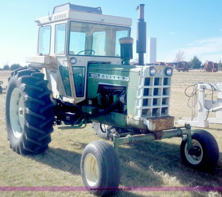 image for item 3055 Oliver 1955 tractor