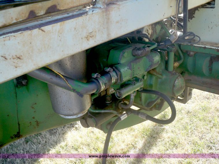 image for item 3055 Oliver 1955 tractor