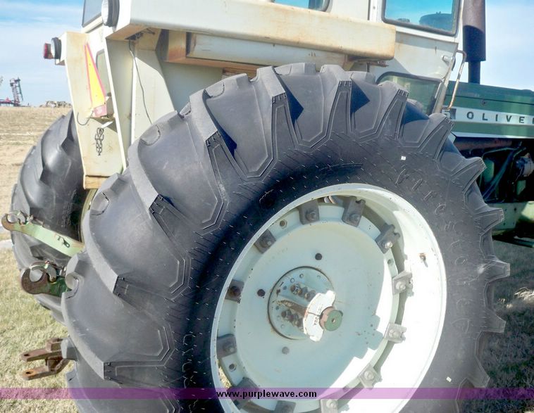 image for item 3055 Oliver 1955 tractor