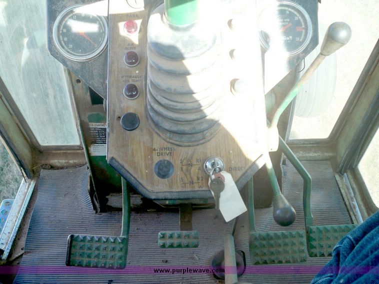 image for item 3055 Oliver 1955 tractor