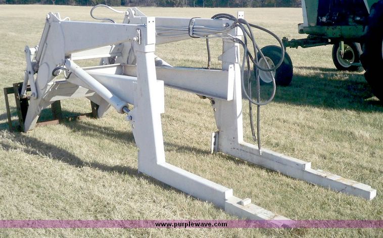 image for item 3056 Schvartz loader with bale spear
