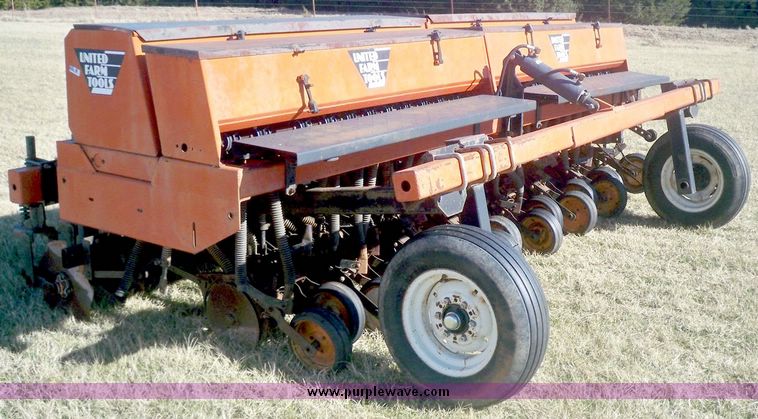 image for item 3059 United Farm Tools disc drill