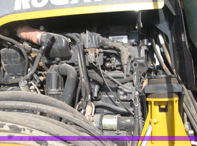 image for item 3732 2005 Rogator 1274C self propelled dry fertilizer spreader