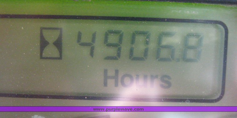 image for item 3733 2005 Rogator 1274C self propelled sprayer