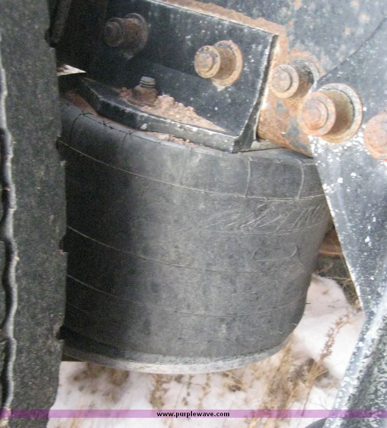 image for item 3738 1994 Freightliner Conventional FLD120 semi truck