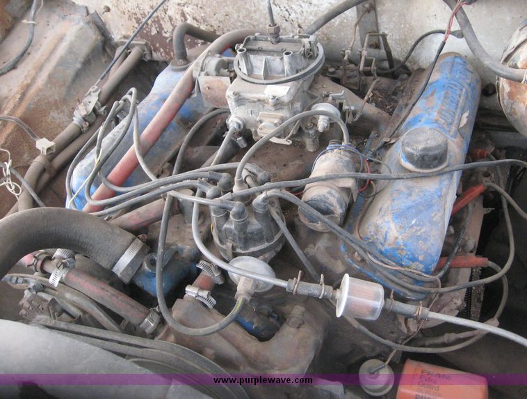 image for item 3742 1971 Ford F350 one ton pickup with winch