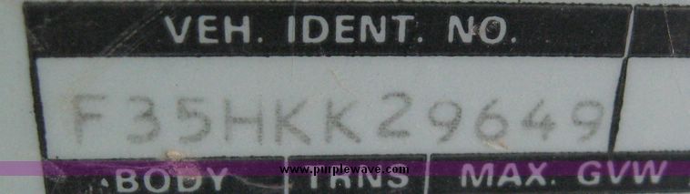 image for item 3742 1971 Ford F350 one ton pickup with winch