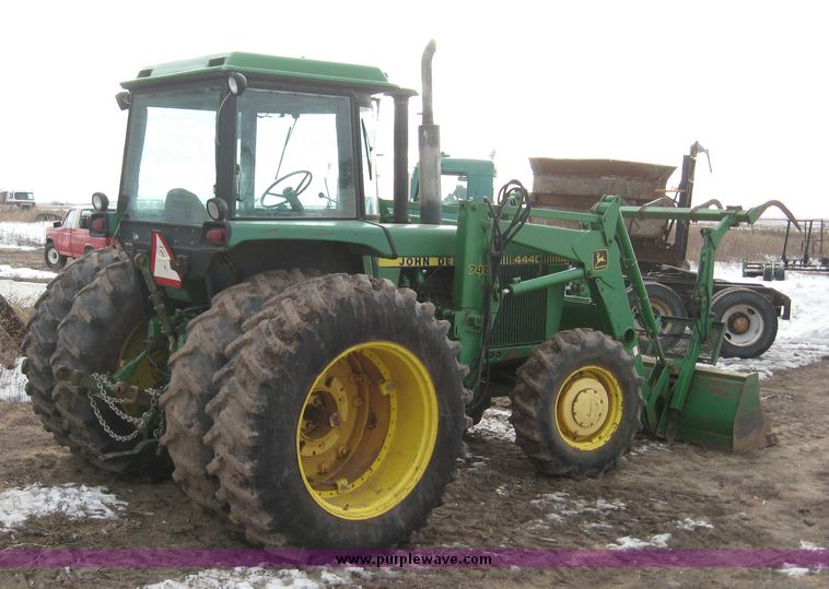 image for item 3744 1980 John Deere 4440 MFWD tractor
