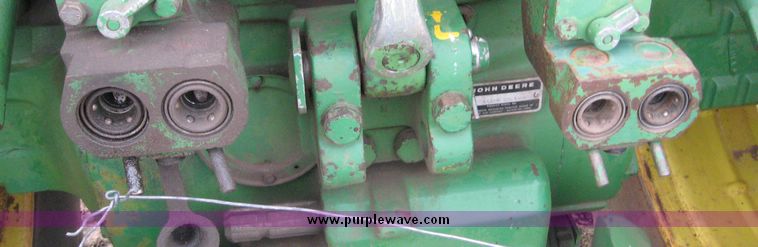 image for item 3744 1980 John Deere 4440 MFWD tractor