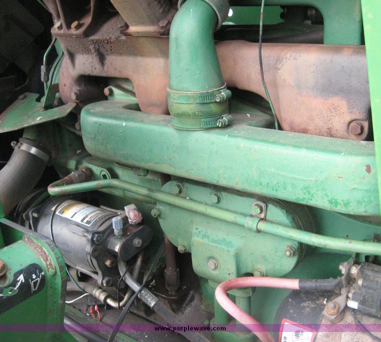 image for item 3744 1980 John Deere 4440 MFWD tractor