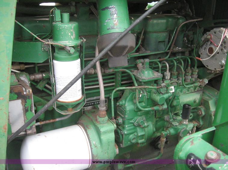 image for item 3744 1980 John Deere 4440 MFWD tractor