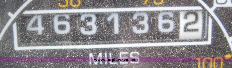 image for item 3746 1992 Kenworth Construct T400 semi truck