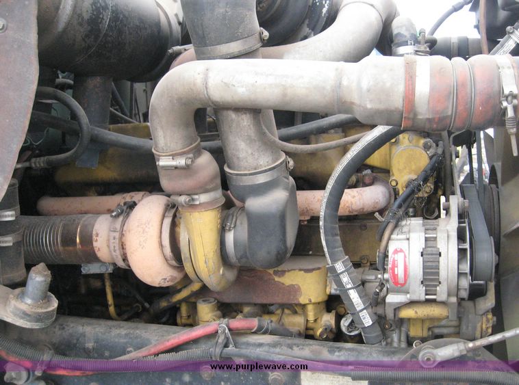 image for item 3746 1992 Kenworth Construct T400 semi truck